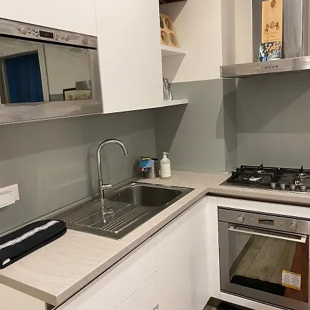 Loft With Little Backyard And Patio * רומא