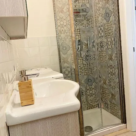 Loft With Little Backyard And Patio Apartament *